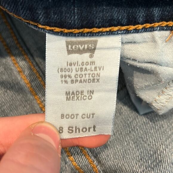 Levi's Women's 515 Boot Cut Jeans Blue Stretch Medium Wash Size 8 Short - Picture 8 of 8